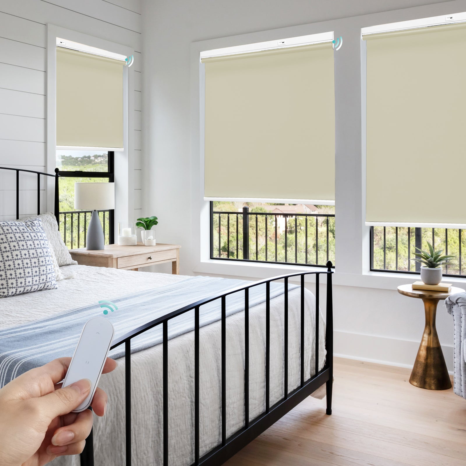 M130 Elektrisch | Verdunkelung | Akku | Rollo | Nach Maß